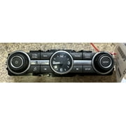 Pre-Owned 13-15 Land Rover LR2 AM FM Front Radio Control Panel w/ Clock OEM LKQ (Good)