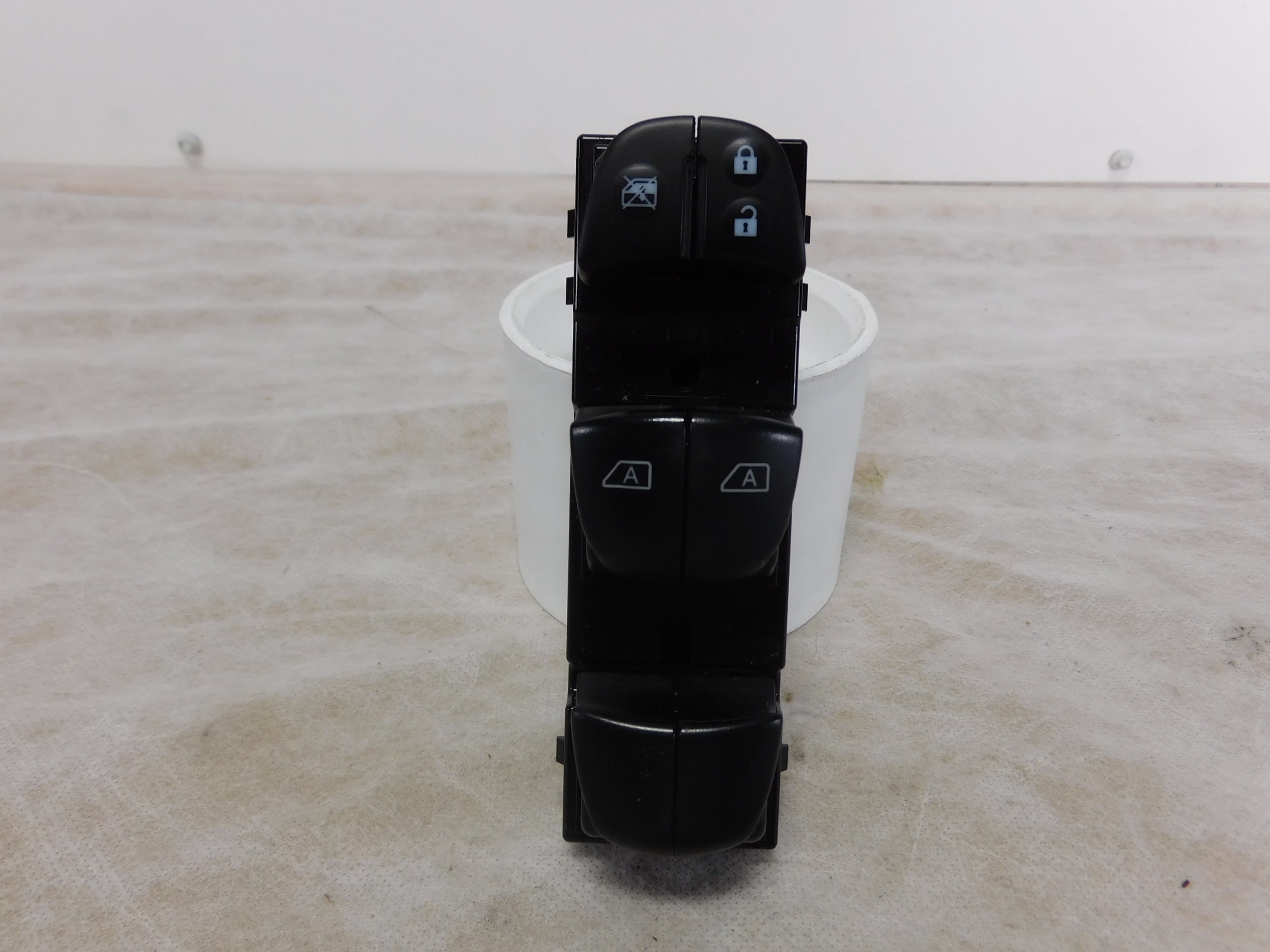 Pre-Owned 13-18 Nissan Altima Driver Master Power Lock Window Switch OEM LKQ (Good)