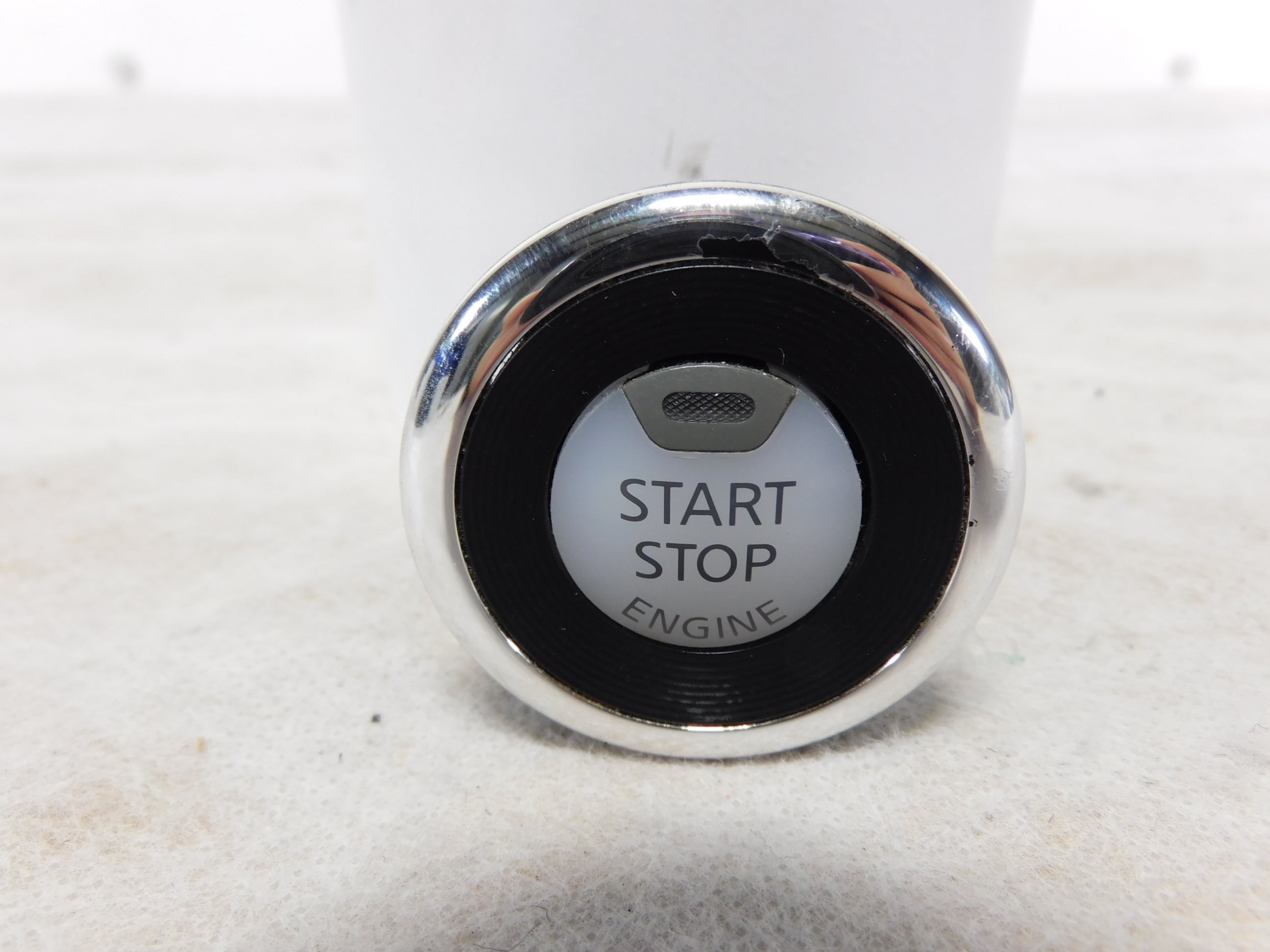 Pre-Owned 13-18 Nissan Altima Push Button Start Stop Ignition Switch OEM LKQ (Good)