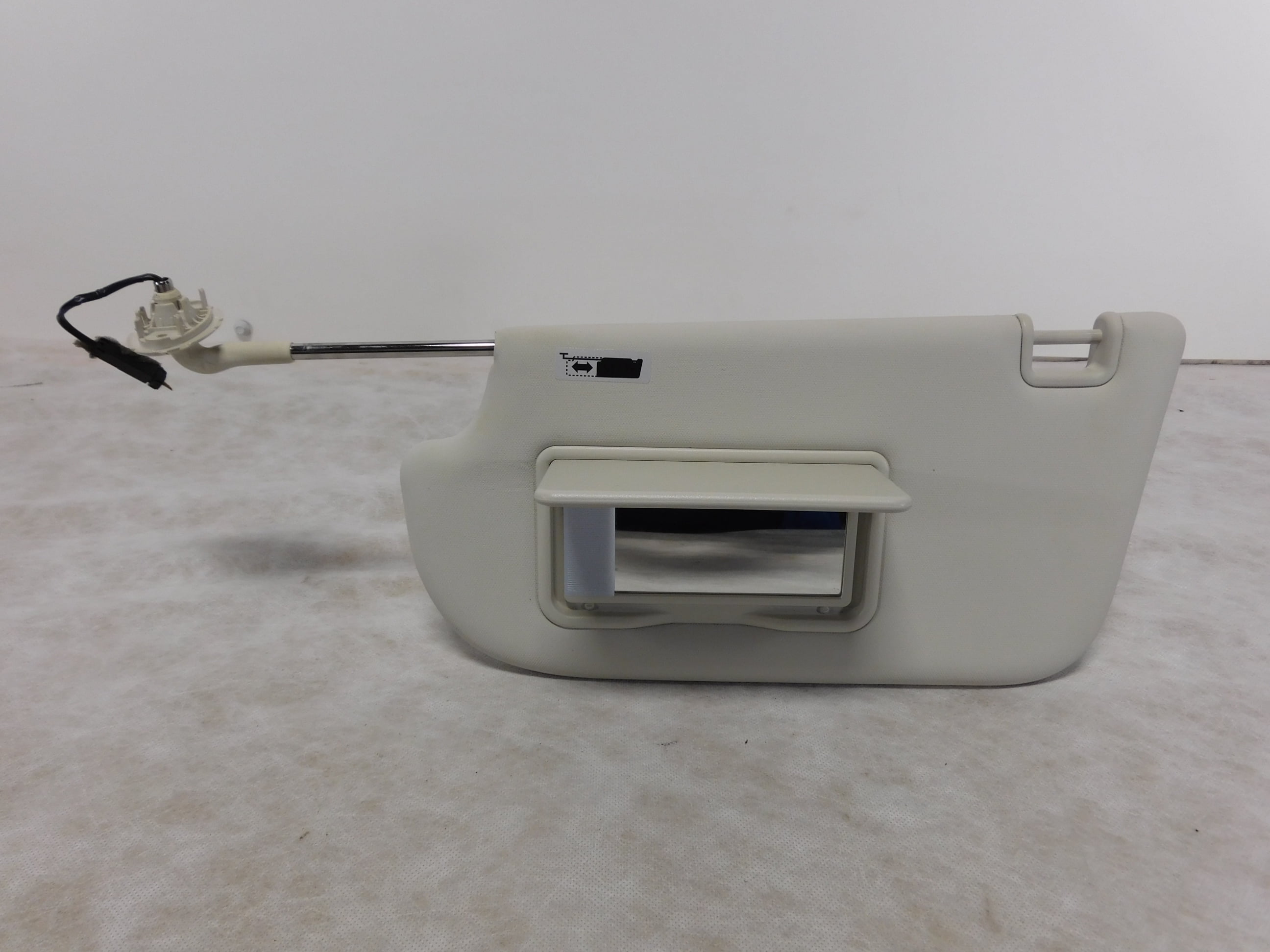 Pre-Owned 13-19 Ford Escape Front Left Driver Grey Sun Visor OEM LKQ - Verify Specific Vehicle Fitment In Description - (Good)