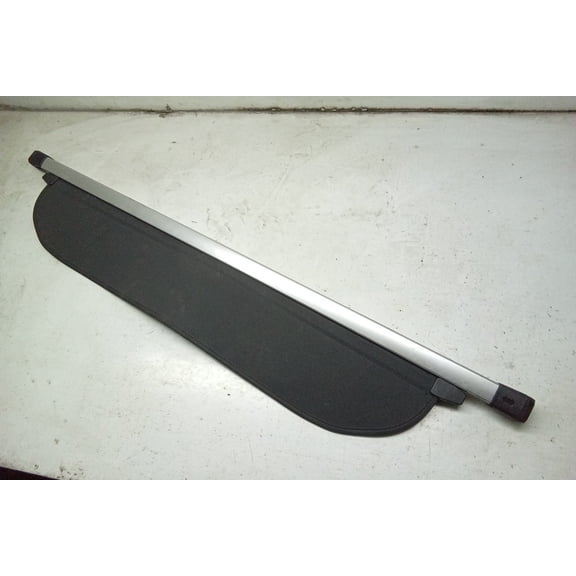 Pre-Owned 13 2013 Subaru Impreza Cargo Cover Shade Roll OEM - Verify Specific Vehicle Fitment In Description - (Good)