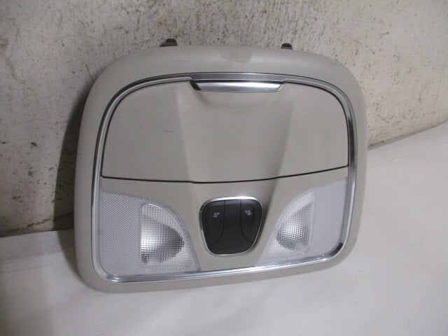 Pre-Owned 14 15 16 17 18 Jeep Cherokee Overhead Roof Console w/Lights OEM LKQ - Verify Specific Vehicle Fitment In Description - (Good)