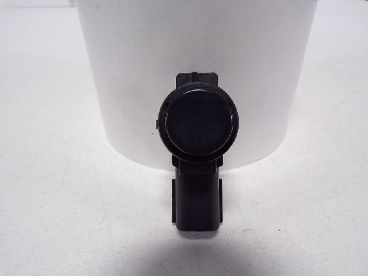 Pre-Owned 14 15 16 17 18 Jeep Cherokee Rear Parking Assist Sensor OEM LKQ (Good)