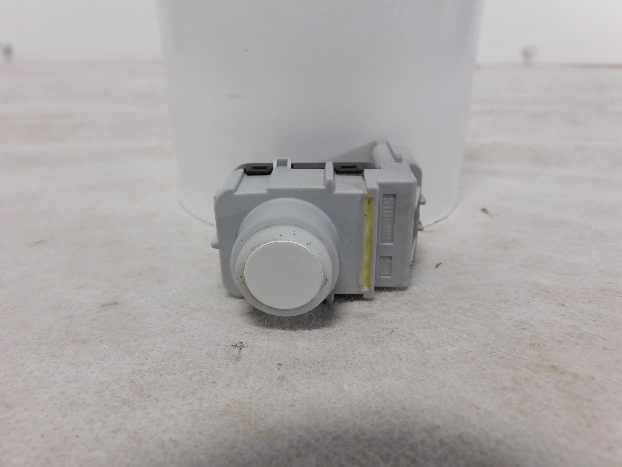 Pre-Owned 14 15 16 Kia Cadenza Left Driver Rear Outer Parking Assist Sensor OEM LKQ (Good)