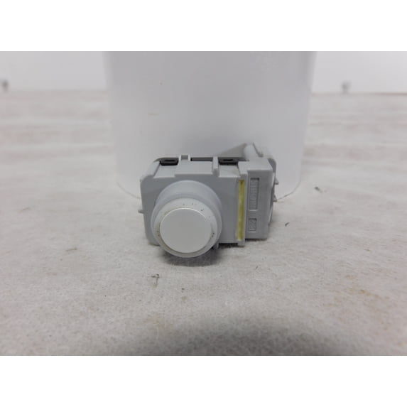 Pre-Owned 14 15 16 Kia Cadenza Left Driver Rear Outer Parking Assist Sensor OEM LKQ (Good)