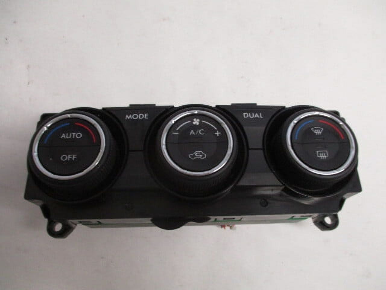 Pre-Owned 14 15 Subaru Forester Automatic Climate AC Heater Temperature Control OEM LKQ (Good)