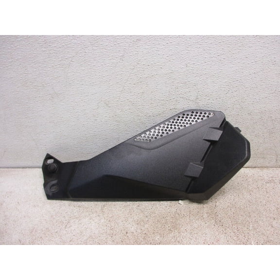 Pre-Owned 14 2014 BMW R1200GS Lower LH Trim Piece OEM LKQ - Verify Specific Vehicle Fitment In Description - (Good)