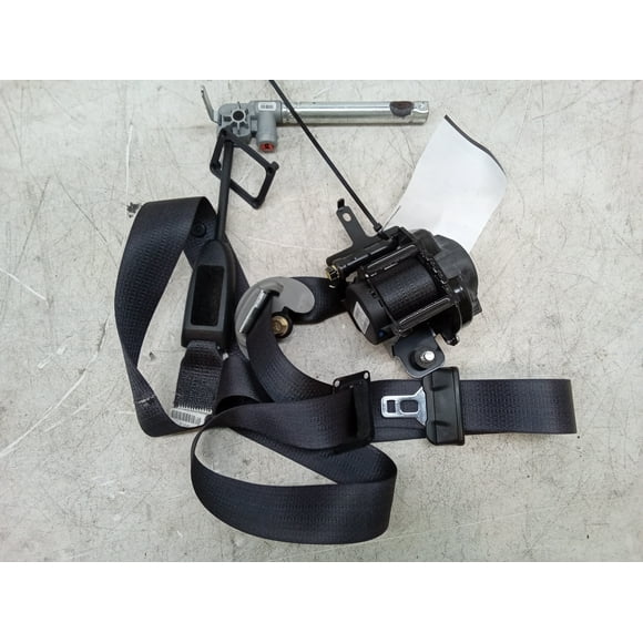 Pre-Owned 14 Kia Sorento Front Left Driver Seat Belt Retractor Assembly OEM - Verify Specific Vehicle Fitment In Description - (Good)