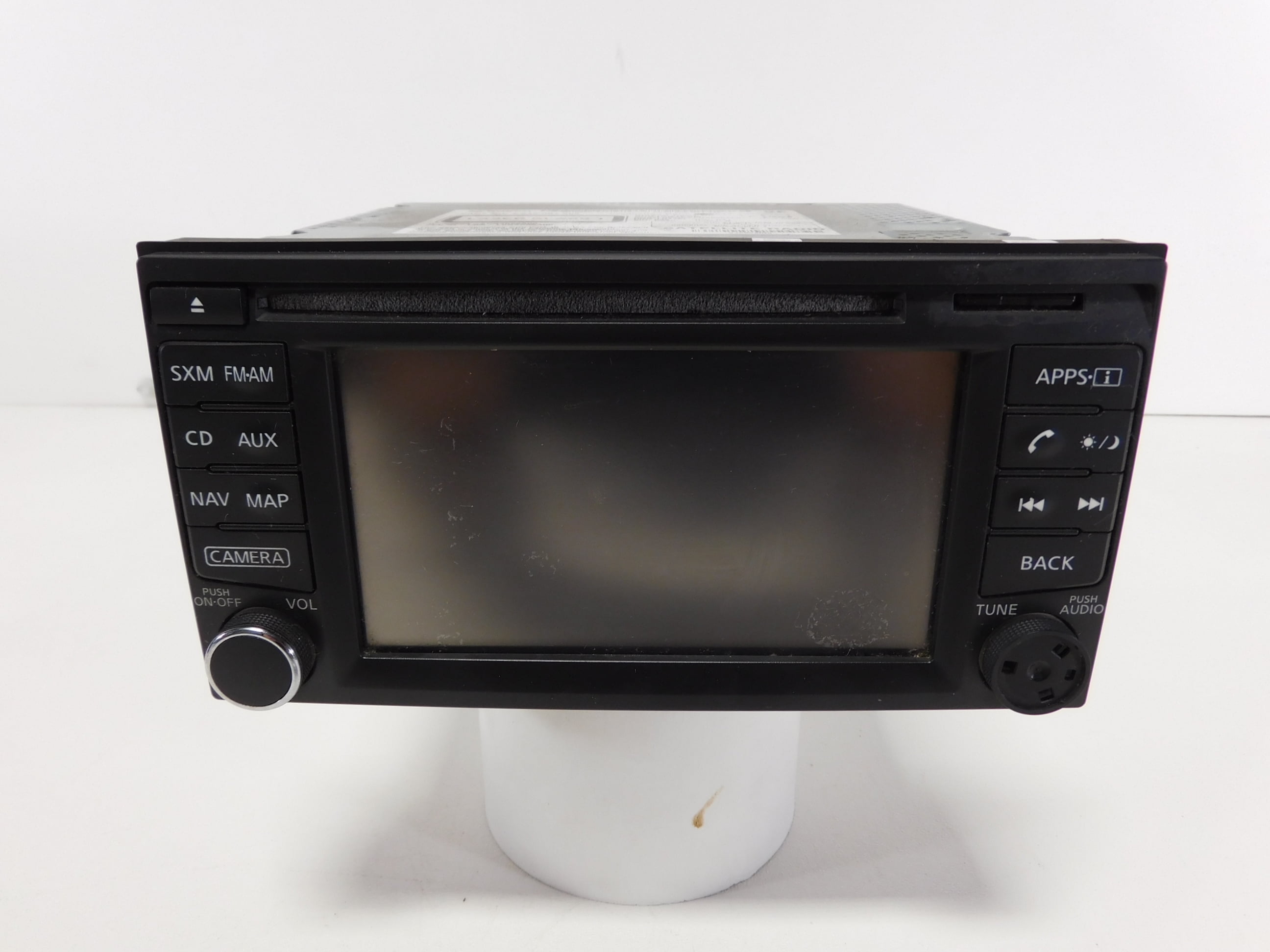 Pre-Owned 14 Nissan Sentra CD Player Navigation Radio OEM LKQ - Verify Specific Vehicle Fitment In Description - (Good)