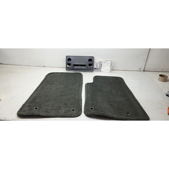 Pre-Owned 15 2015 Chevrolet Camaro Dealer Kit OEM - Verify Specific Vehicle Fitment In Description - (Good)