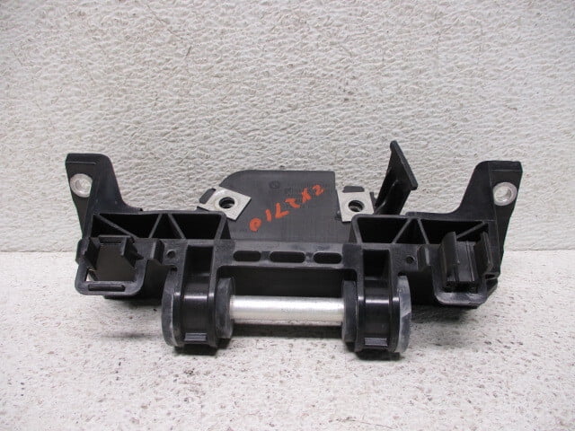 Pre-Owned 15 2016 BMW S1000RR Tank Rear Cross-Brace 16118540895 OEM LKQ - Verify Specific Vehicle Fitment In Description - (Good)