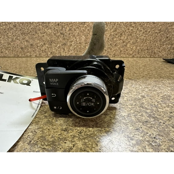 Pre-Owned 15-21 Infiniti Q50 AM FM Radio Control Knob Multifunction w/ Navigation OEM LKQ (Good)