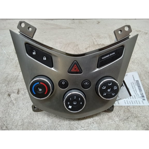 Pre-Owned 15 Chevrolet Sonic Temperature Control OEM - Verify Specific Vehicle Fitment In Description - (Good)