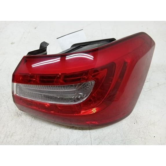 Pre-Owned 15 KIA Cadenza Right Passenger Side Tail Light OEM (Good)