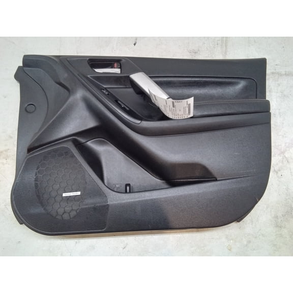 Pre-Owned 15 Subaru Forester Front Right Door Trim Panel OEM - Verify Specific Vehicle Fitment In Description - (Good)