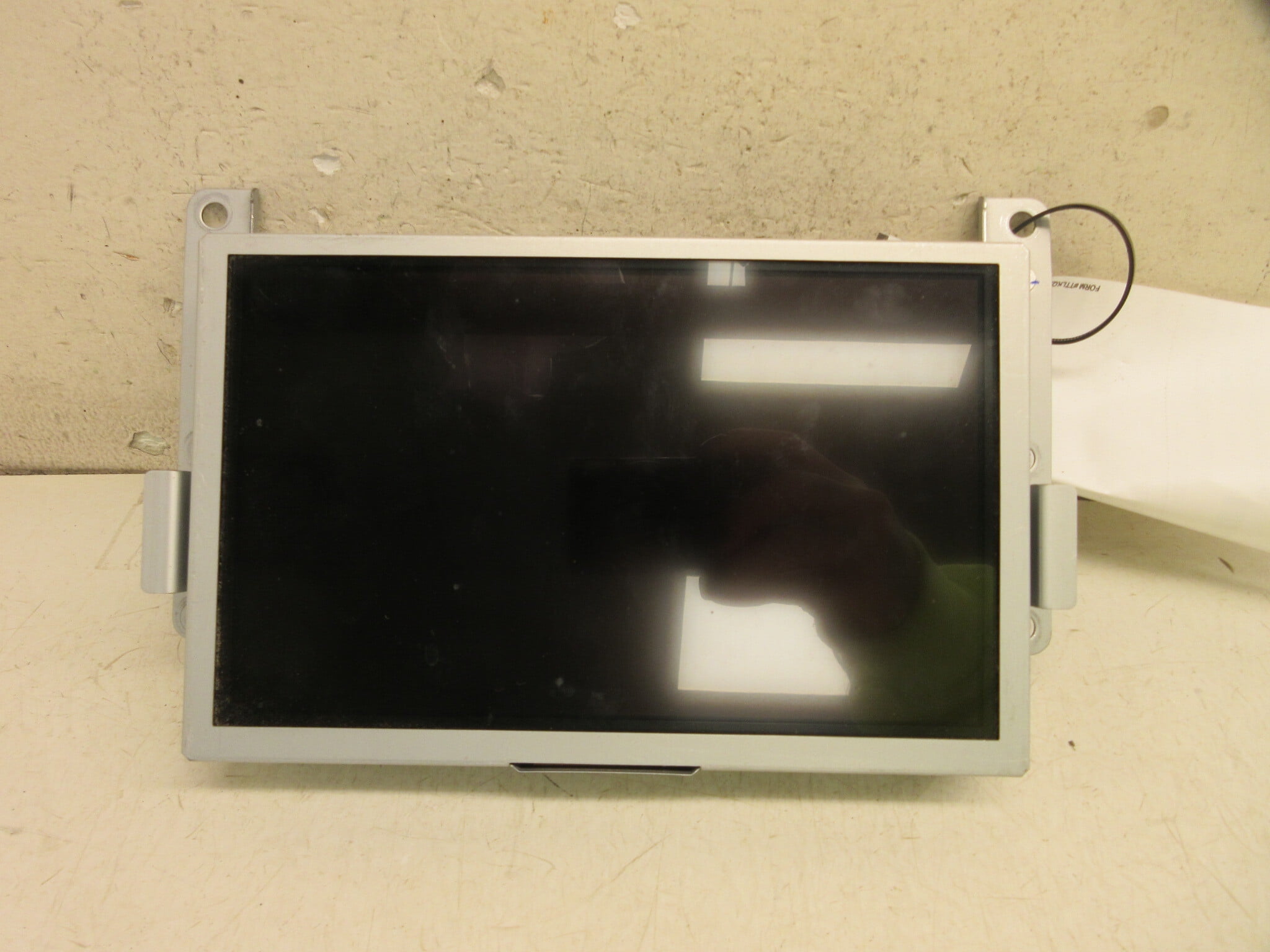 Pre-Owned 16 17 Ford F150 Information Navigation 8 Inch Display Screen OEM LKQ (Good)
