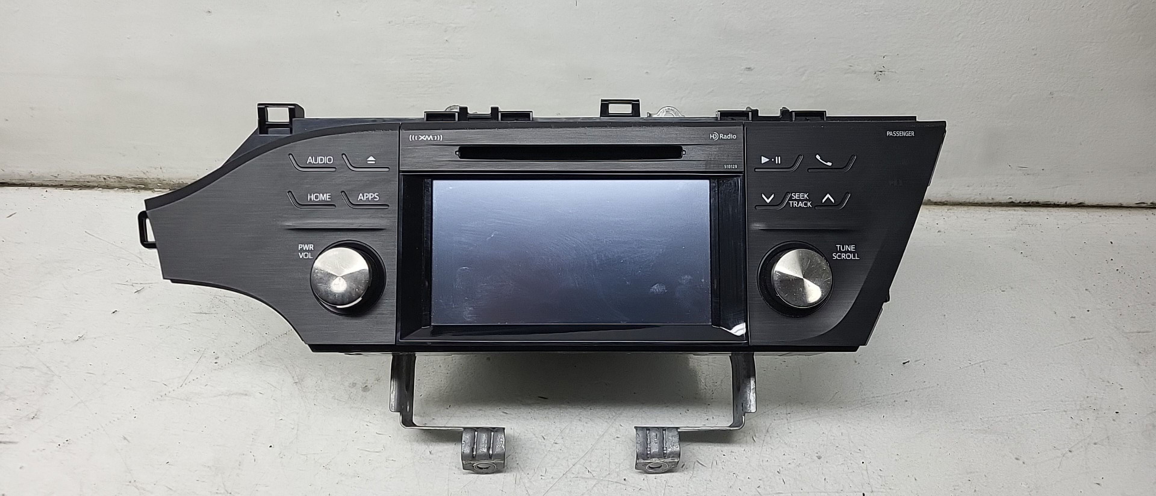 PreOwned 16 2016 Toyota Avalon CD Player Radio OEM Verify Specific