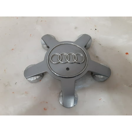 Pre-Owned 16 Audi Q5 Wheel Rim Center Cap 4F0601165N OEM (Good)