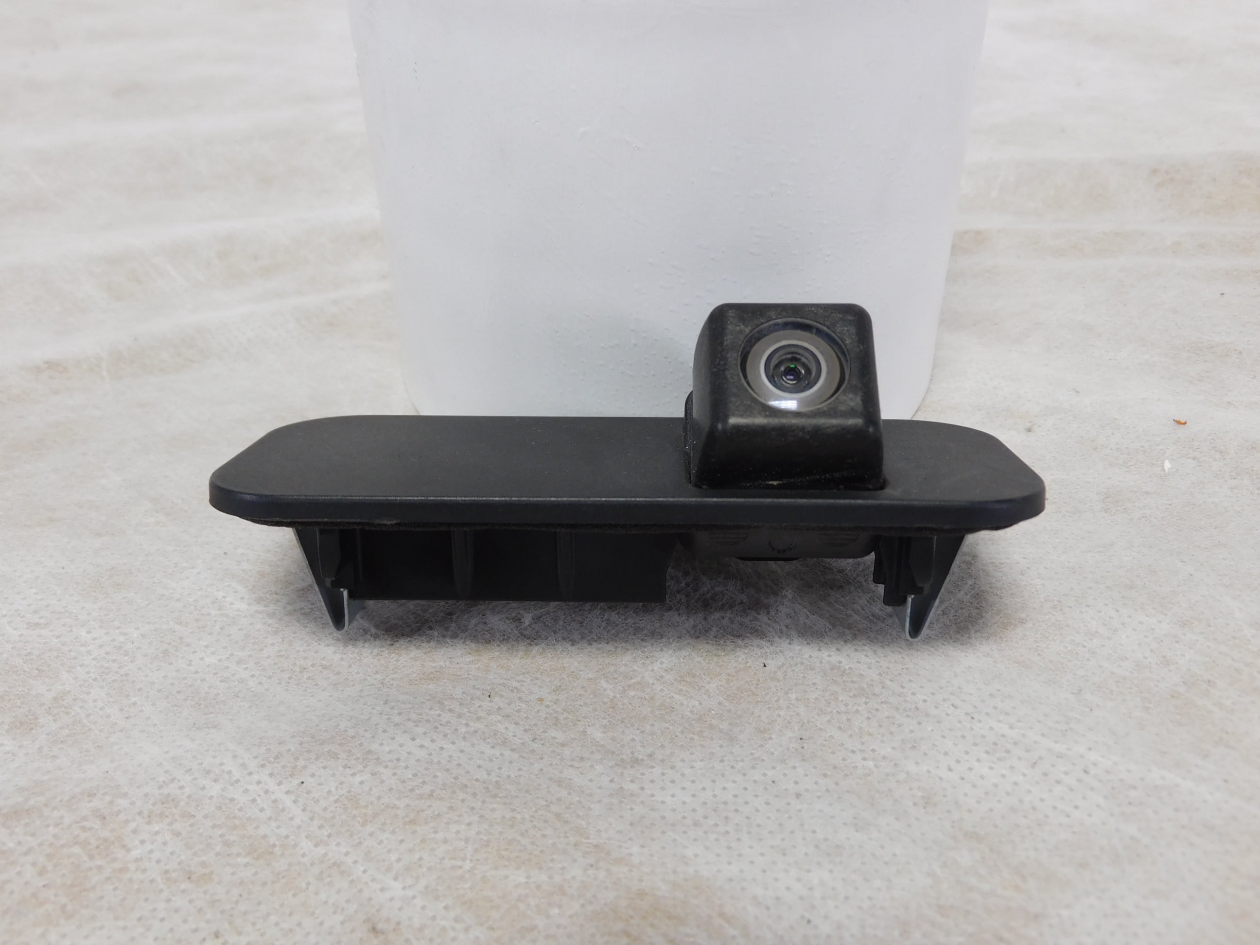 Pre-Owned 16 Toyota Corolla Rear View Backup Camera OEM LKQ - Verify Specific Vehicle Fitment In Description - (Good)