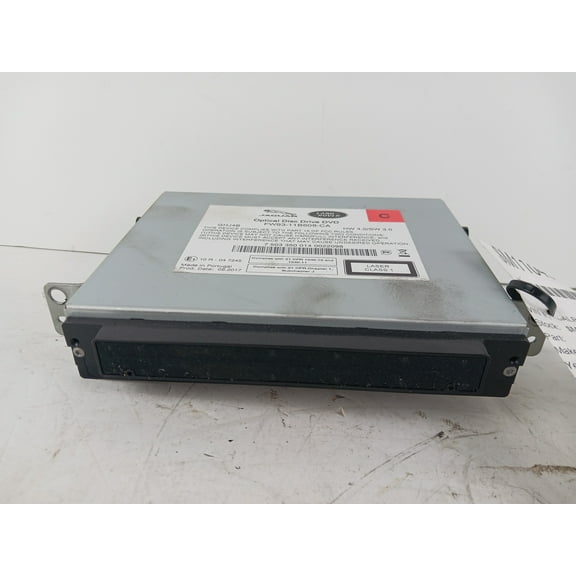 Pre-Owned 17 18 19 20 Land Rover Discovery Dash Mounted CD Player Assembly OEM (Good)