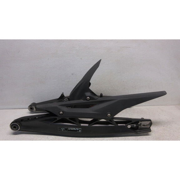 Pre-Owned 17 2017 BMW G310R Rear Swing Arm 15K Miles OEM LKQ - Verify Specific Vehicle Fitment In Description - (Good)