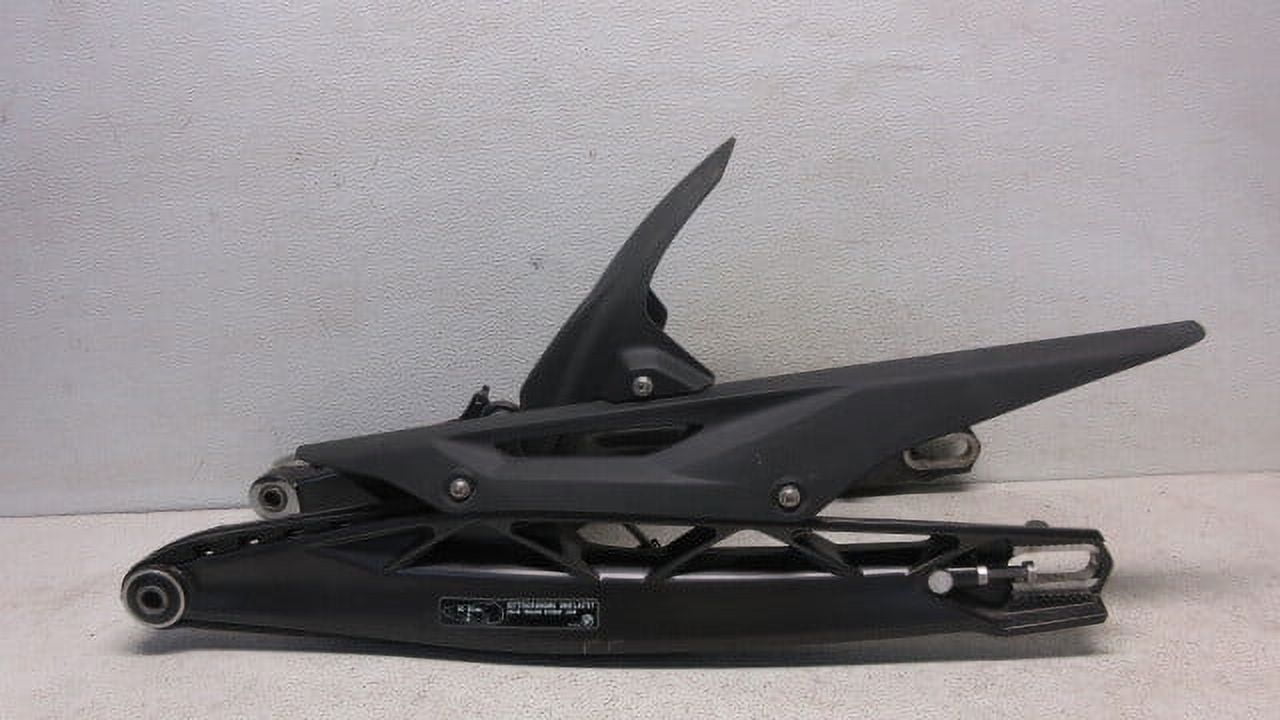 Pre-Owned 17 2017 BMW G310R Rear Swingarm Assembly 13K Miles OEM LKQ - Verify Specific Vehicle Fitment In Description - (Good)