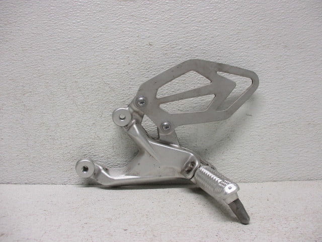 Pre-Owned 17 2017 BMW S1000RR LH Left Footrest 7728307 OEM LKQ - Verify Specific Vehicle Fitment In Description - (Good)