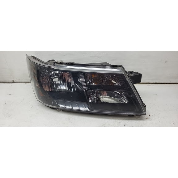 Pre-Owned 17 2017 Dodge Journey Passenger RH Head Light Lamp OEM (Good)