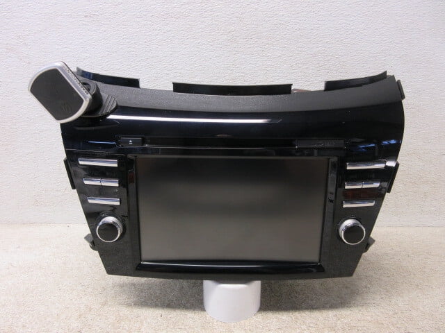 Pre-Owned 17 2017 Nissan Murano GPS Navigation Radio 259159UC1C OEM LKQ - Verify Specific Vehicle Fitment In Description - (Good)