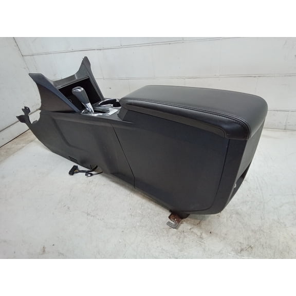 Pre-Owned 17 Chevrolet Equinox Floor Center Console W/ Gear Shifter OEM - Verify Specific Vehicle Fitment In Description - (Good)