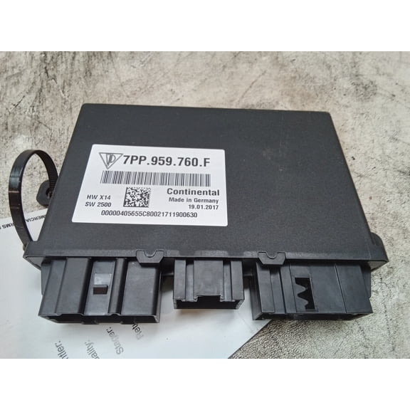 Pre-Owned 17 Porsche Macan Seat Control Module OEM (Good)