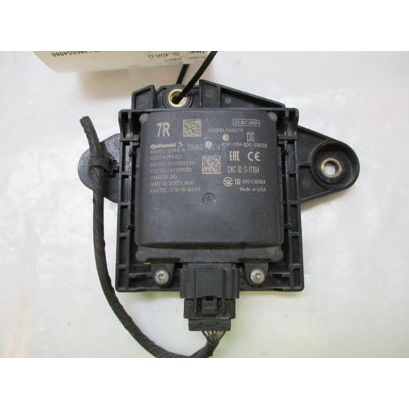 Pre-Owned 18 19 20 Nissan Murano RH Blind Spot Monitor Sensor w/ Bracket OEM SRR3-B 5AACF (Good)