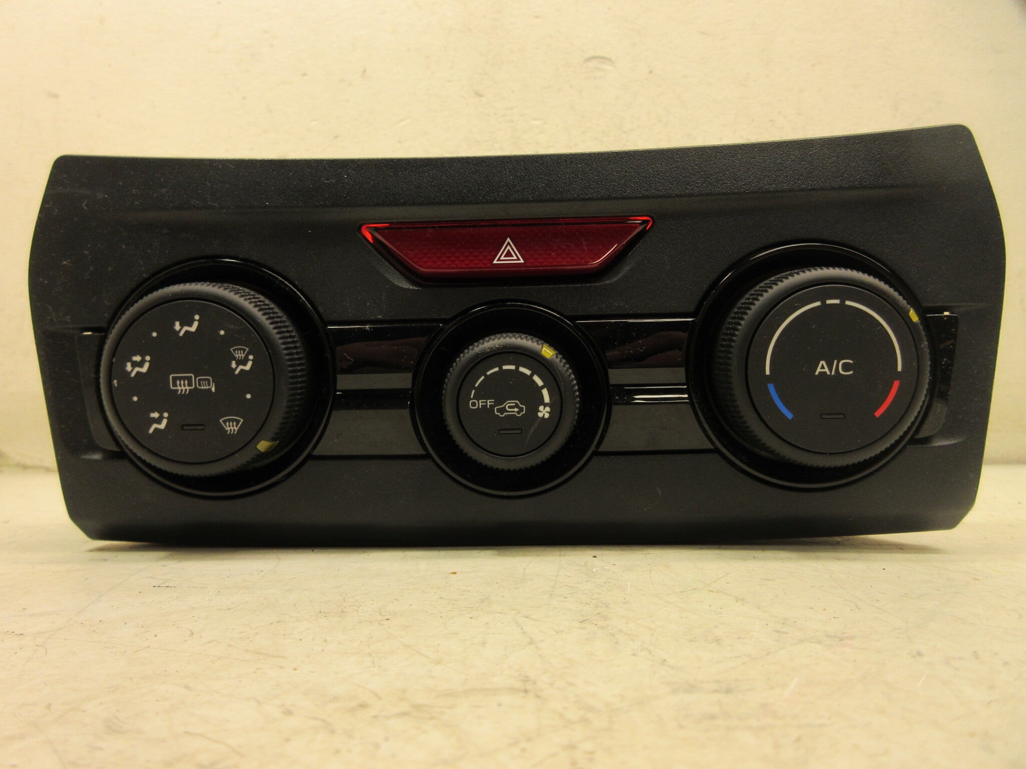 Pre-Owned 18 19 20 Subaru XV Crosstrek AC Heater Temperature Control OEM LKQ (Good)