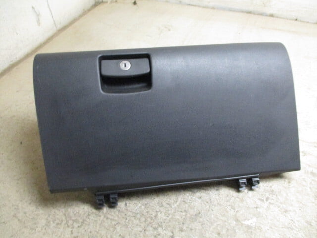 Pre-Owned 18 19 20 Subaru XV Crosstrek Black Glovebox Glove Box Assembly OEM LKQ - Verify Specific Vehicle Fitment In Description - (Good)