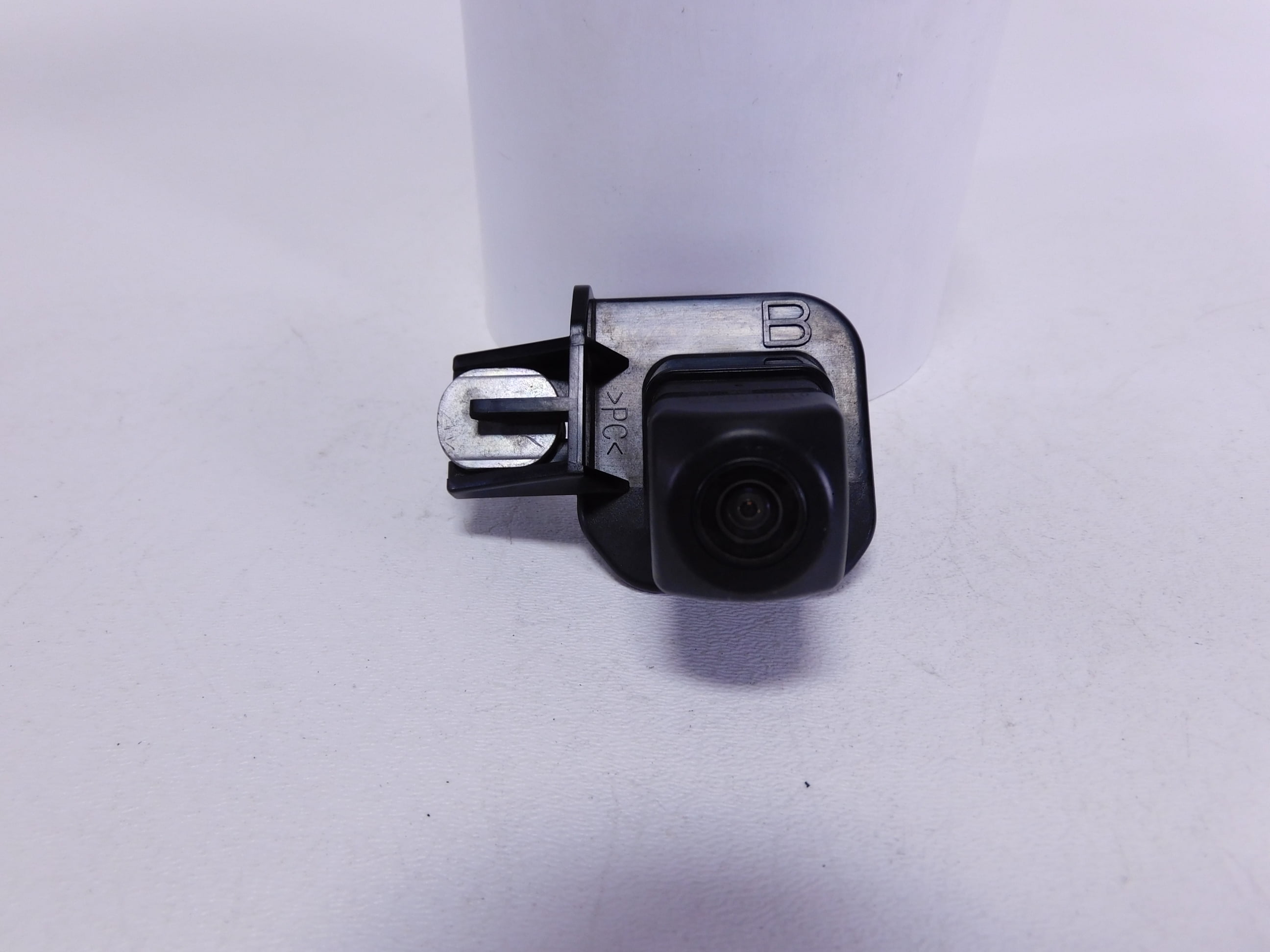 Pre-Owned 18 19 Toyota C-HR Rear View Backup Camera OEM LKQ (Good)