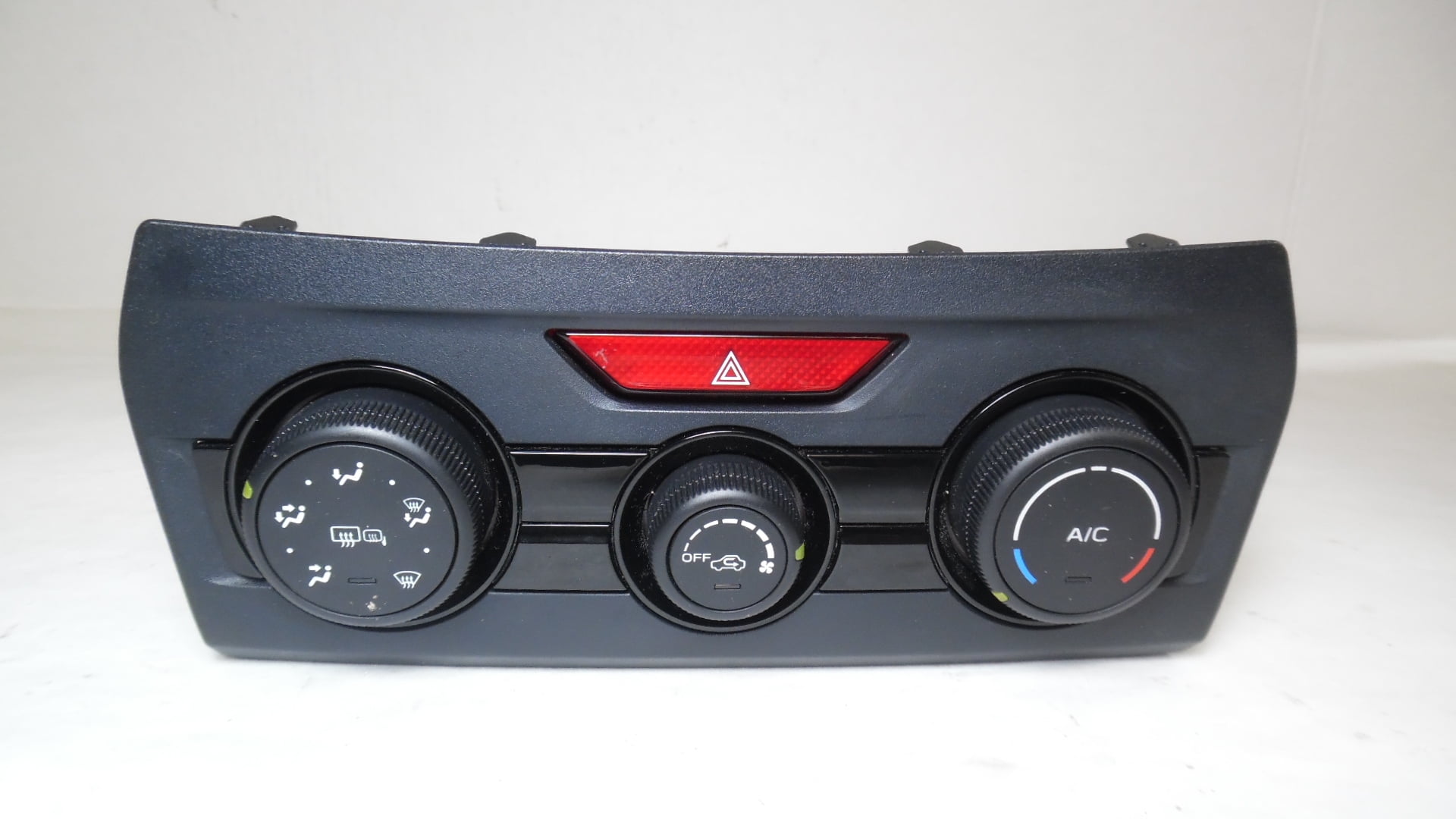 Pre-Owned 18-20 Subaru XV Crosstrek Climate AC Heater Temperature Control 72311FL510 OEM (Good)