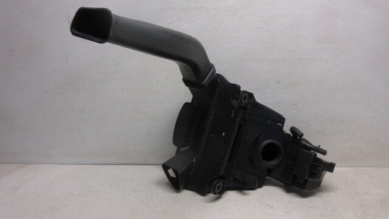 Pre-Owned 18 2018 BMW K1600B Air Intake Assembly OEM LKQ - Verify Specific Vehicle Fitment In Description - (Good)