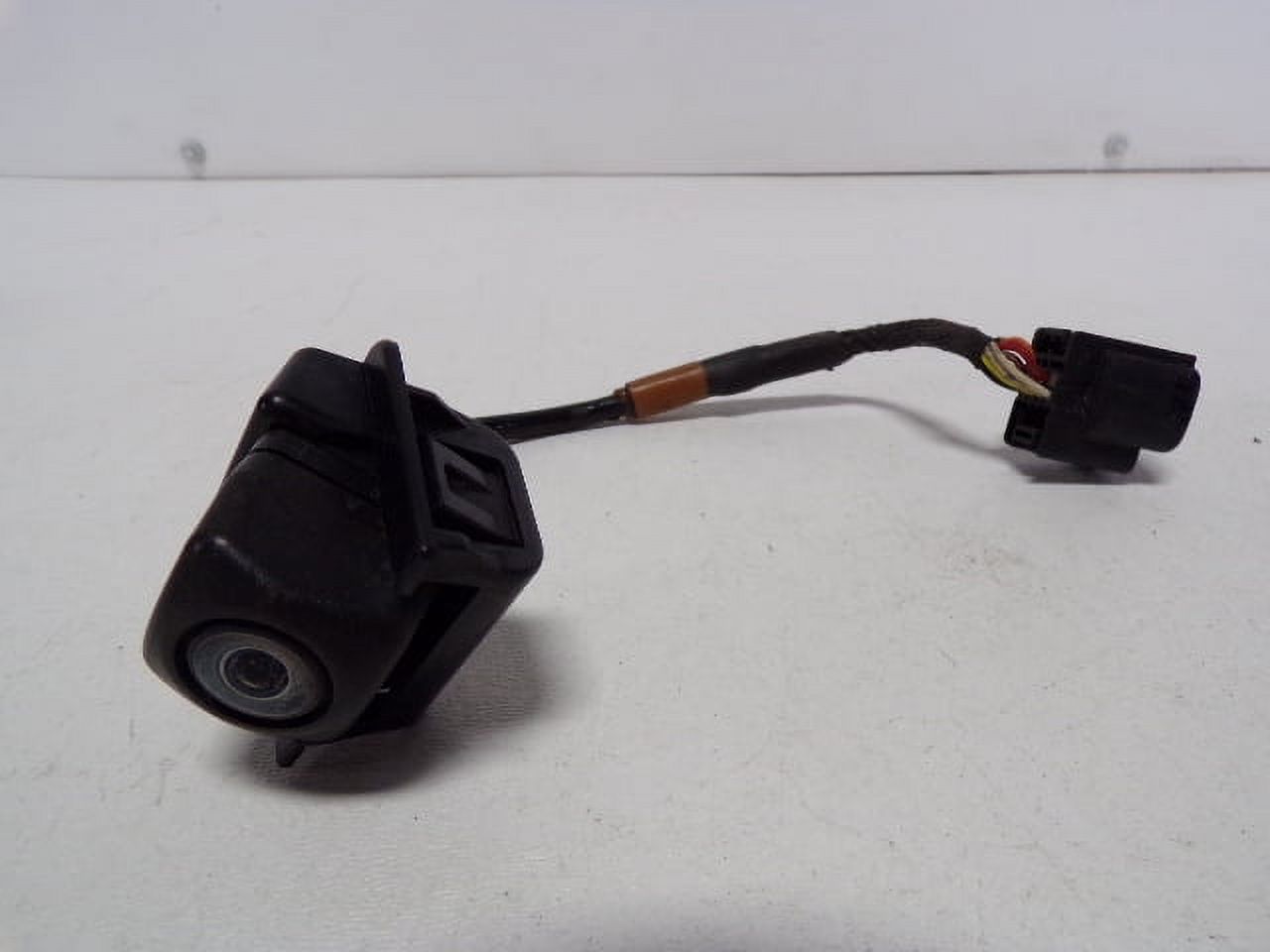 Pre-Owned 18-21 Honda Civic Rear View Backup Camera OEM LKQ - Verify Specific Vehicle Fitment In Description - (Good)