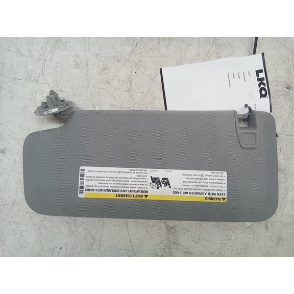 Pre-Owned 18 Chevvrolet Trax Right Passenger Sun Visor OEM (Good)