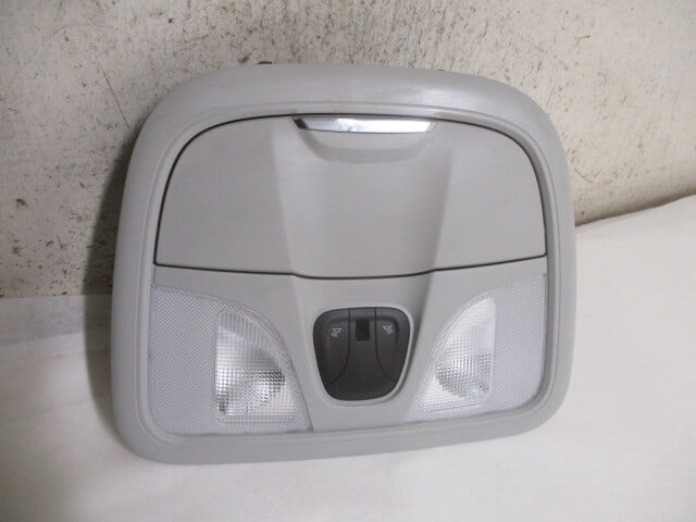 Pre-Owned 19 20 21 Jeep Cherokee Overhead Roof Console w/Lights OEM LKQ - Verify Specific Vehicle Fitment In Description - (Good)