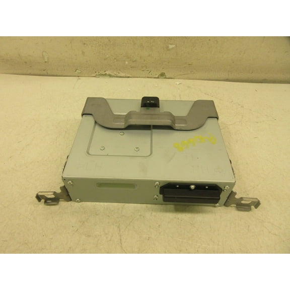 Pre-Owned 19 20 21 Mazda 3 AM FM CD Audio Radio Player Receiver OEM LKQ (Good)