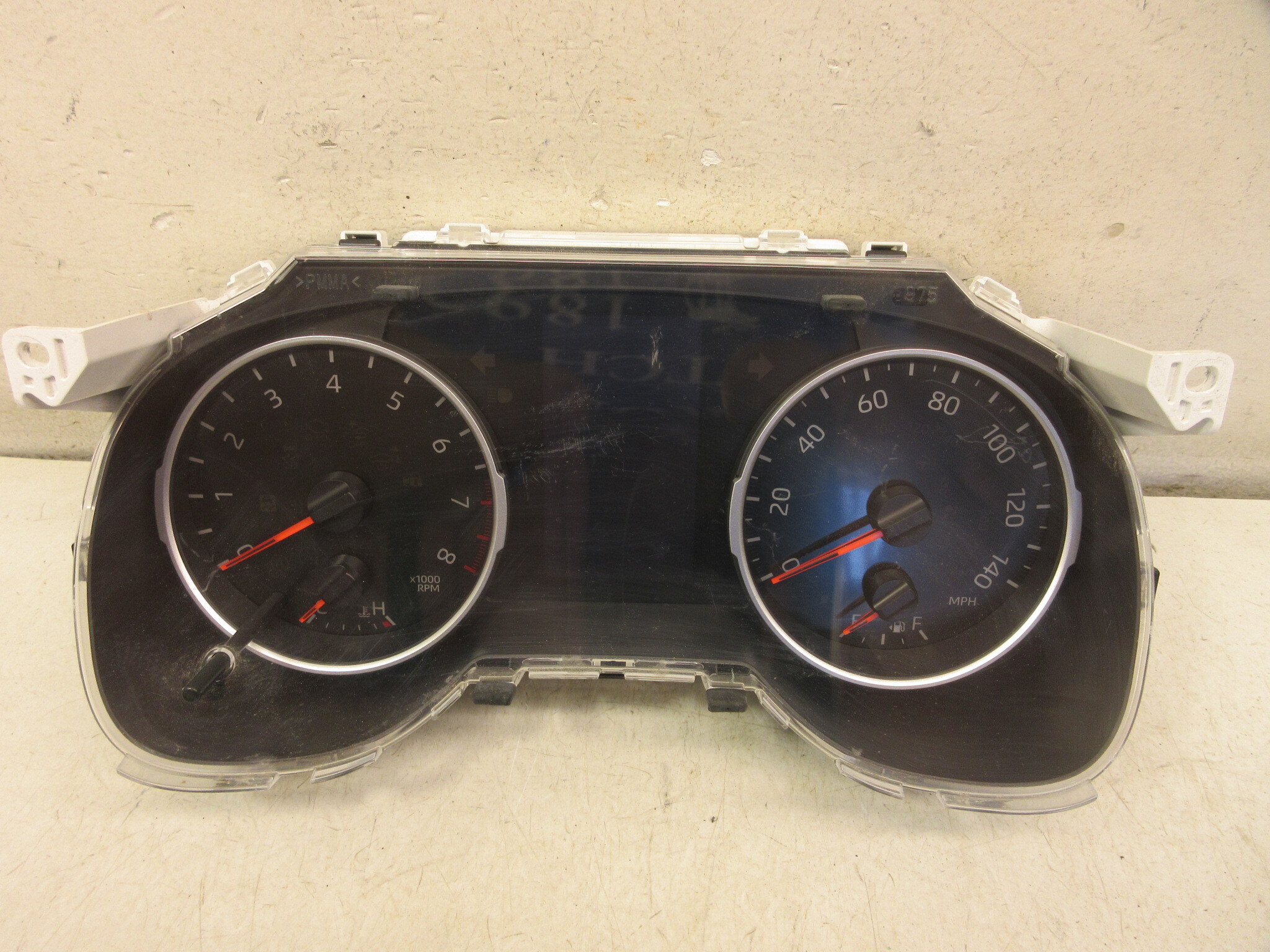 Pre-Owned 19 20 Toyota Rav4 MPH Speedometer Speedo Head Cluster 59k Miles OEM LKQ - Verify Specific Vehicle Fitment In Description - (Good)