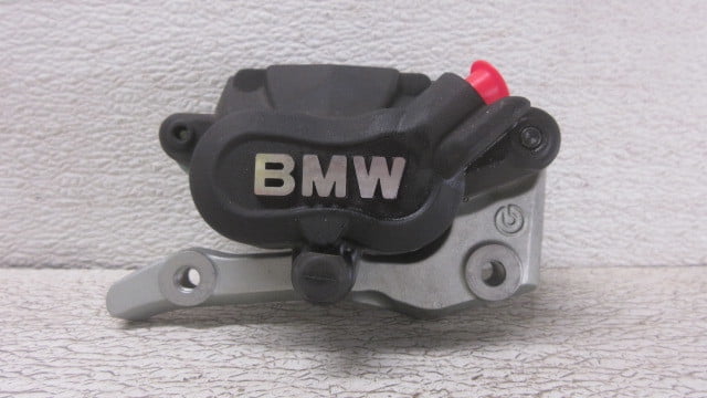 Pre-Owned 19 2019 BMW R Nine T Rear Brembo Brake Caliper 819 Miles OEM LKQ - Verify Specific Vehicle Fitment In Description - (Good)