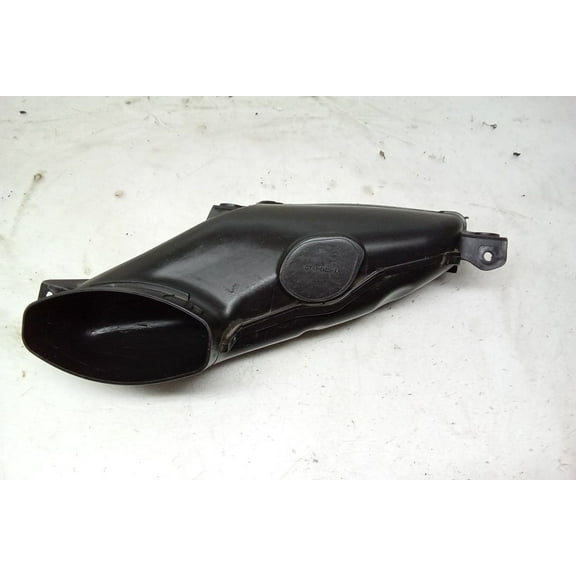 Pre-Owned 19 2019 Ford Fusion Air Intake Tube Hose Outlet OEM - Verify Specific Vehicle Fitment In Description - (Good)