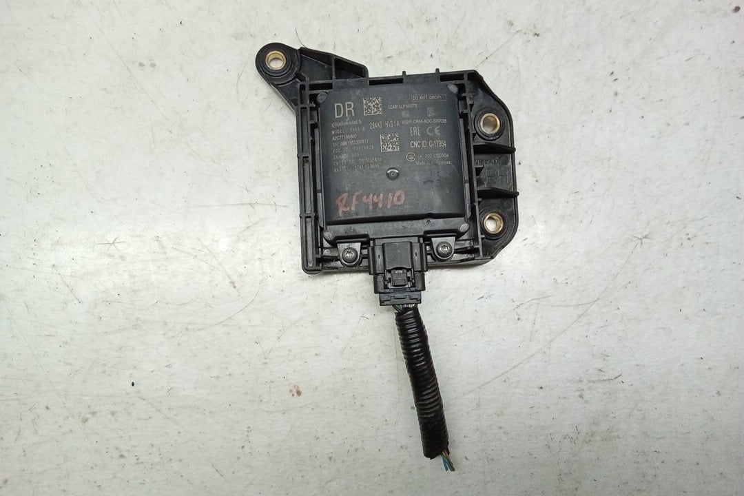 Pre-Owned 19 2019 Nissan Rogue Sport Passenger RH Blind Spot Alert Radar Unit OEM (Good)