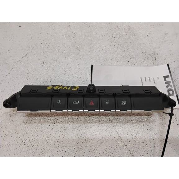 Pre-Owned 19 Chevrolet Silverado 1500 Dash Tailgate Traction Control Switches 84168736 OEM - Verify Specific Vehicle Fitment In Description - (Good)