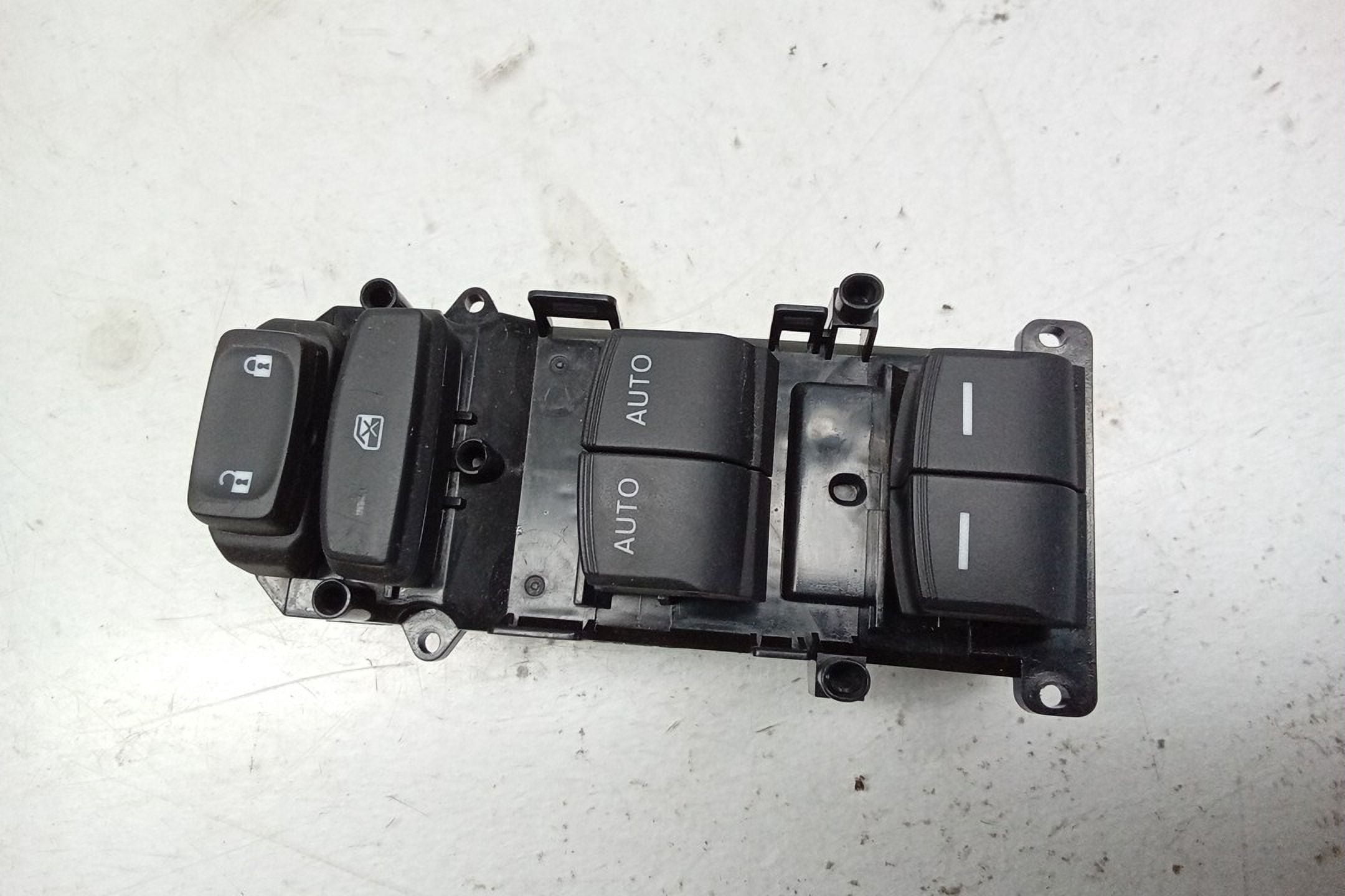 Pre-Owned 20 2020 Honda Civic Drivers Master Door Lock and Window Switch OEM - Verify Specific Vehicle Fitment In Description - (Good)