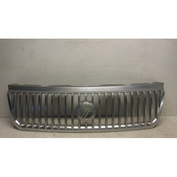 Pre-Owned 2002-2005 Mercury Mountaineer Upper Main Grille Assembly OEM LKQ (Good)