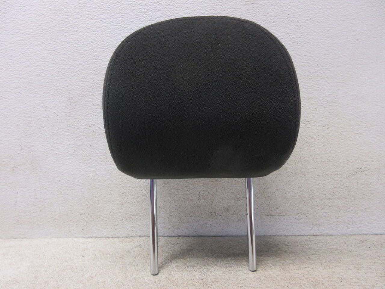Pre-Owned 2004-2008 Nissan Maxima Front LH or RH Headrest OEM LKQ - Verify Specific Vehicle Fitment In Description - (Good)