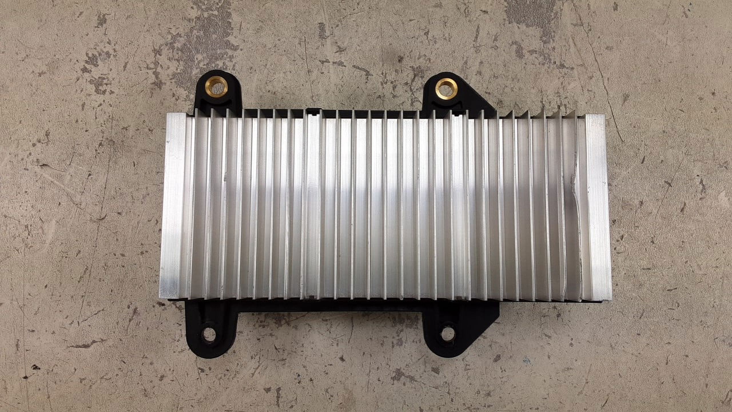 Pre-Owned 2006-2008 BMW 750 Power Distribution Control Unit Module OEM LKQ (Good)